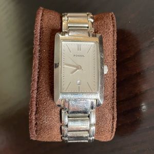 Ladies Silver Tone Fossil Wristwatch with Date PR-5267